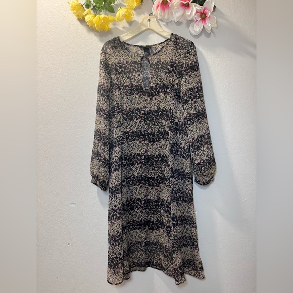 H&M Dresses & Skirts - H&M Black Floral Long Sleeve Midi Dress with Pink Accents